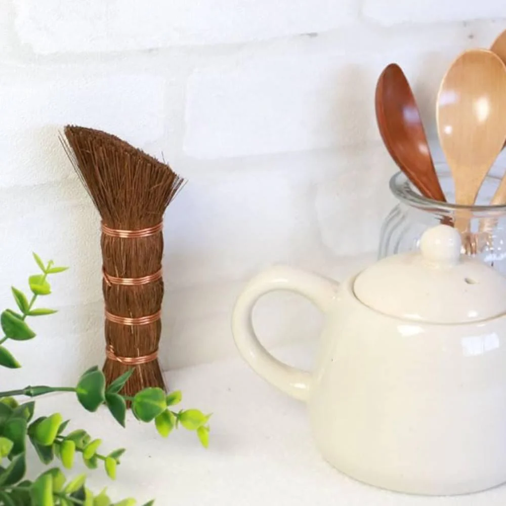 Handmade Biodegradable Palm Fiber Dish Scrubber 14cm - Image 3