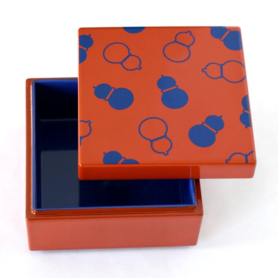 Isuke Cute Lacquered Wooden Box For Jewelry & Accessories - Image 13