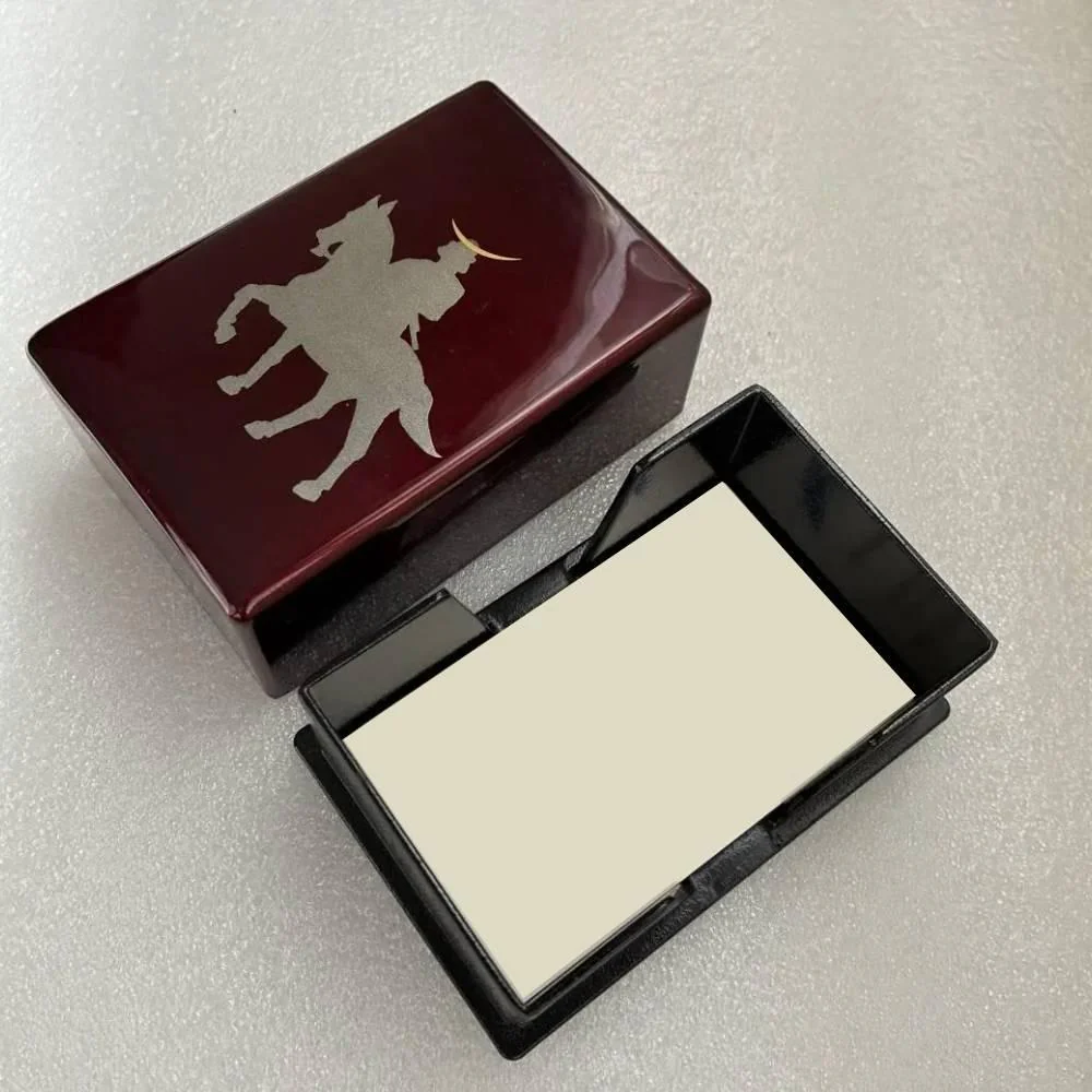 Red Lacquered Card Holder Case Samurai On Horseback Design - Image 3