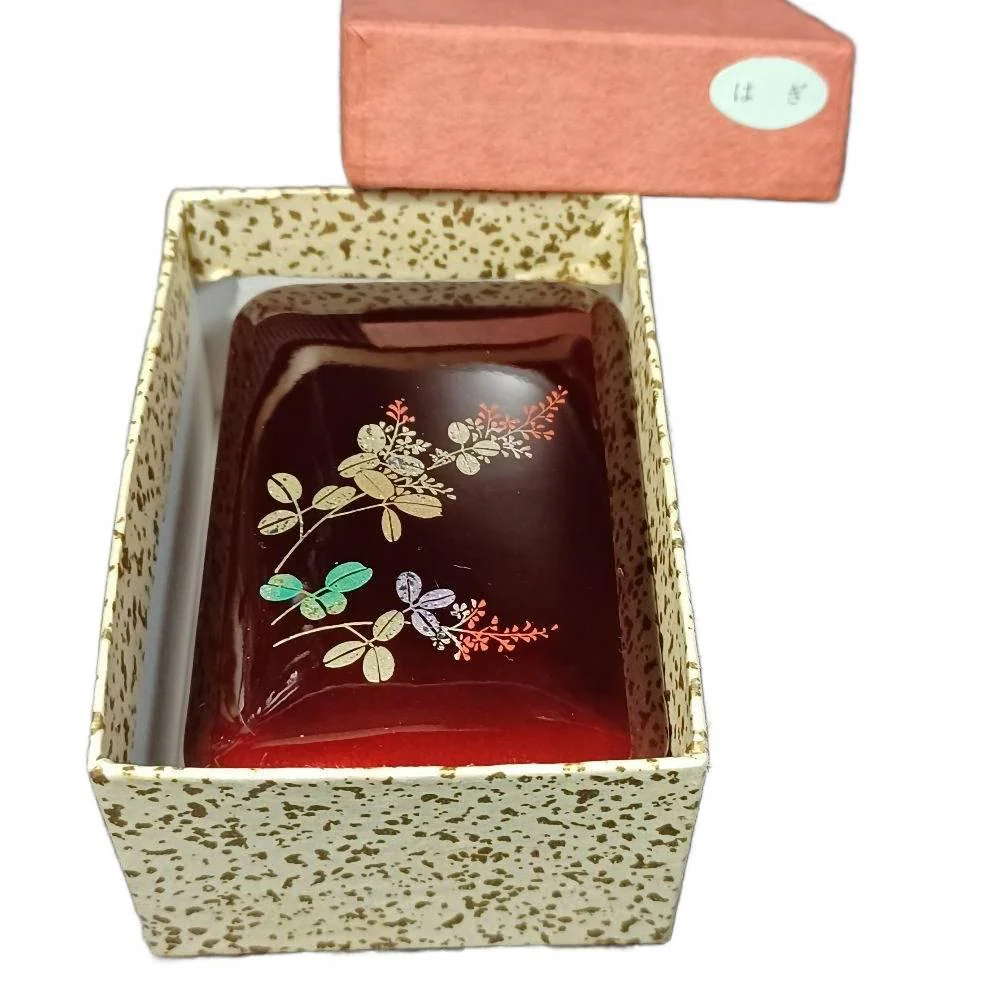 Red Lacquered Small Case Hagi Autumn Flowers Design - Image 4